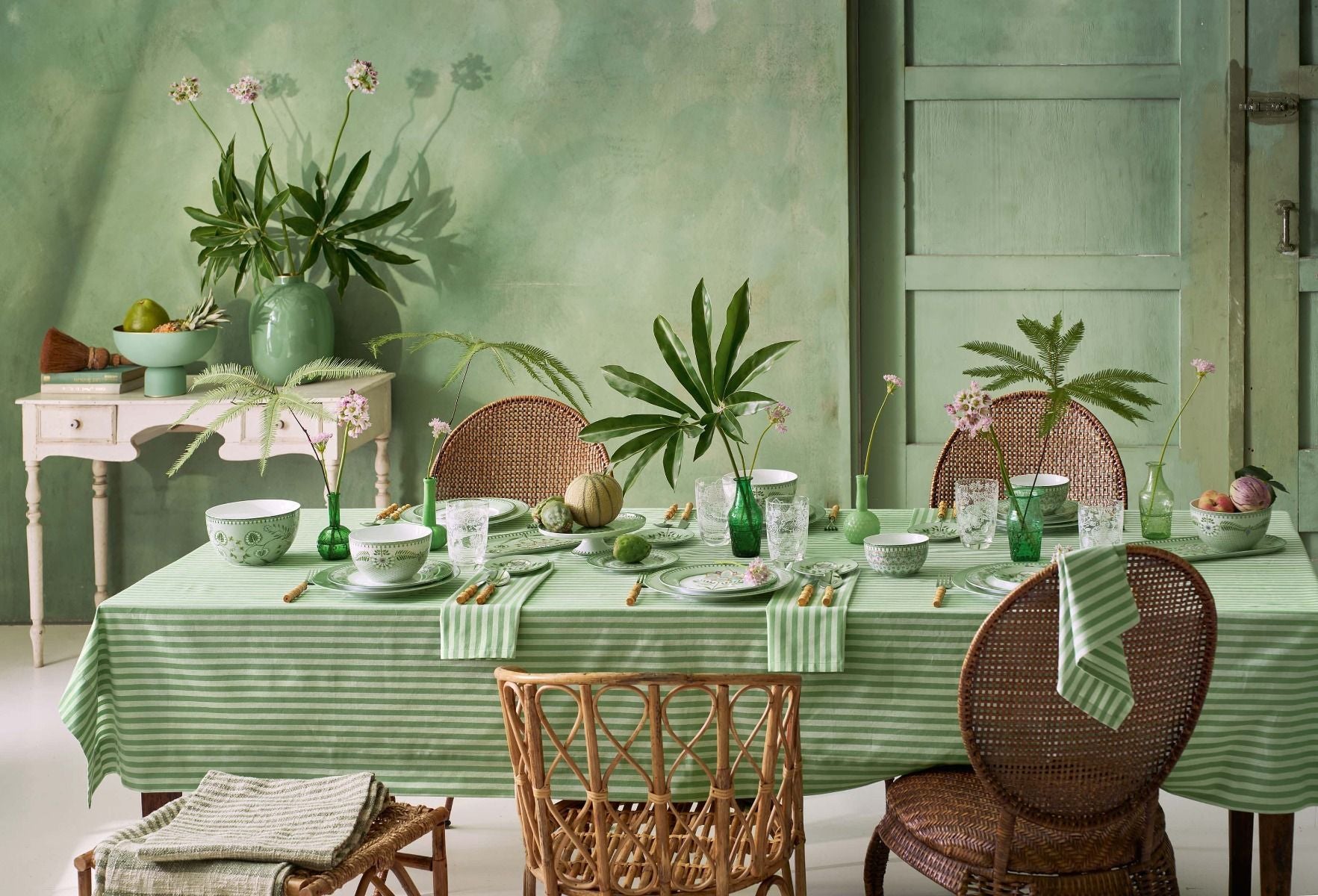 Set 2 căni mari Pip Studio Lily & Lotus, porțelan, verde deschis, 350ml