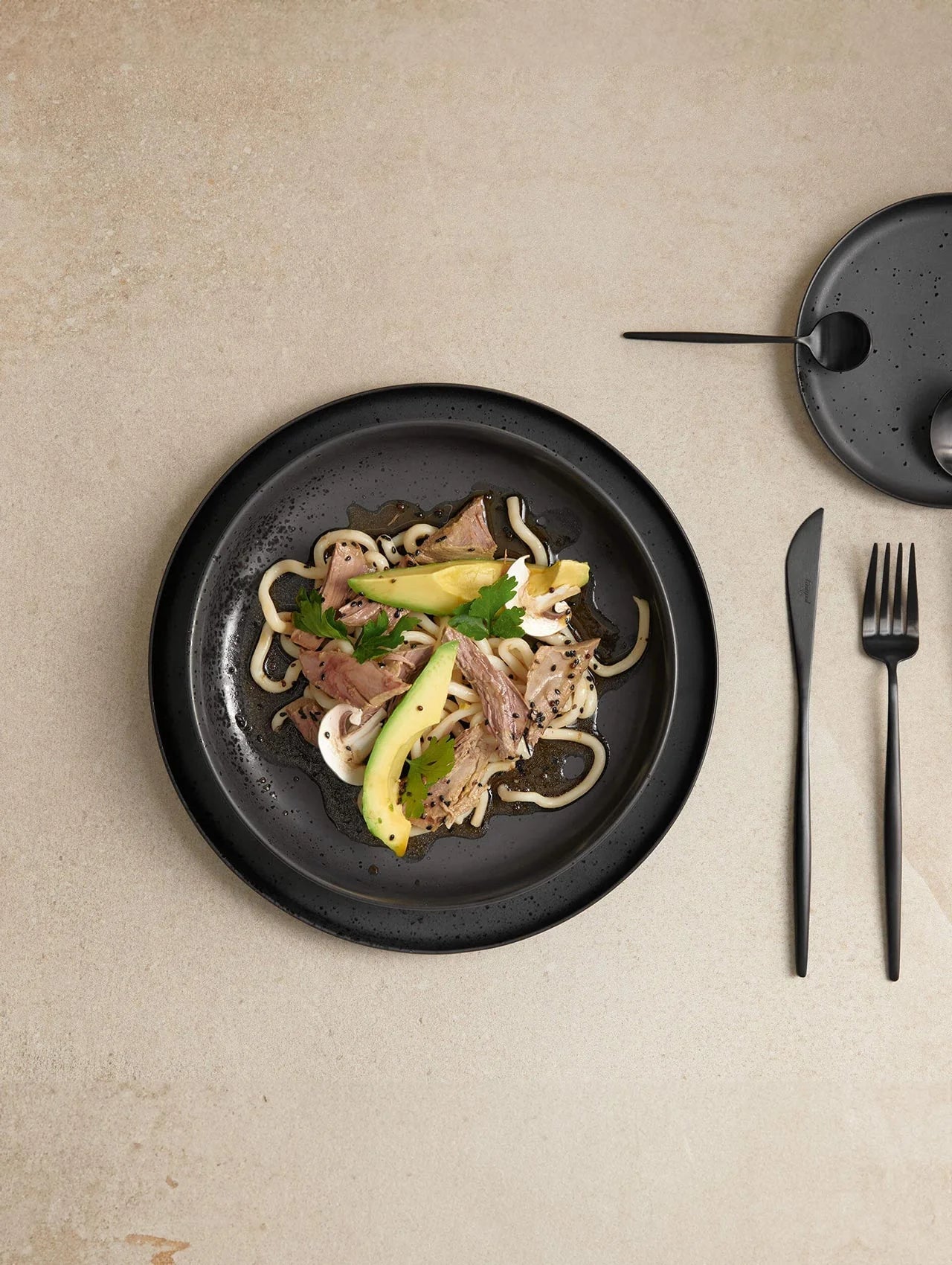 Farfurie de servit 26.5cm Kuro - Eclair.md