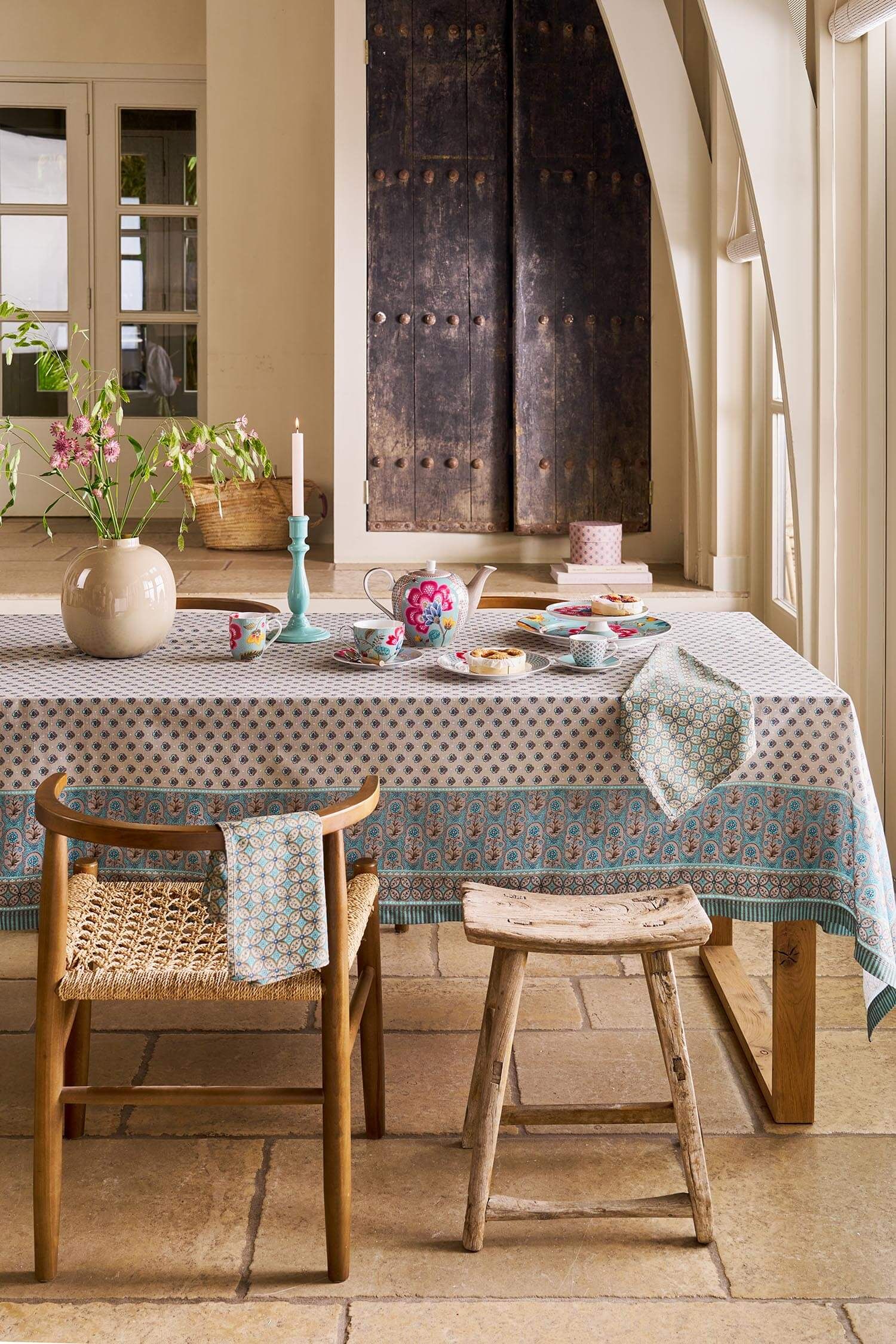 Table Cloth Blooming Tales Khaki-Blue 150x300cm