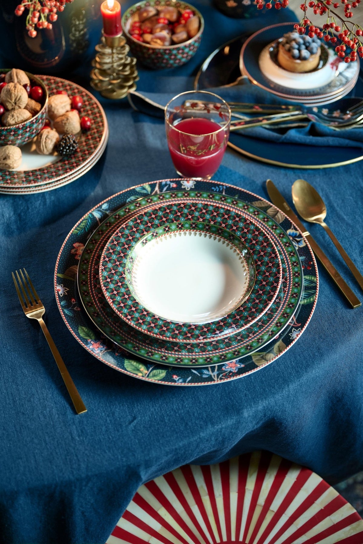 Platou de servit 32cm Berry Blues albastru - Eclair.md