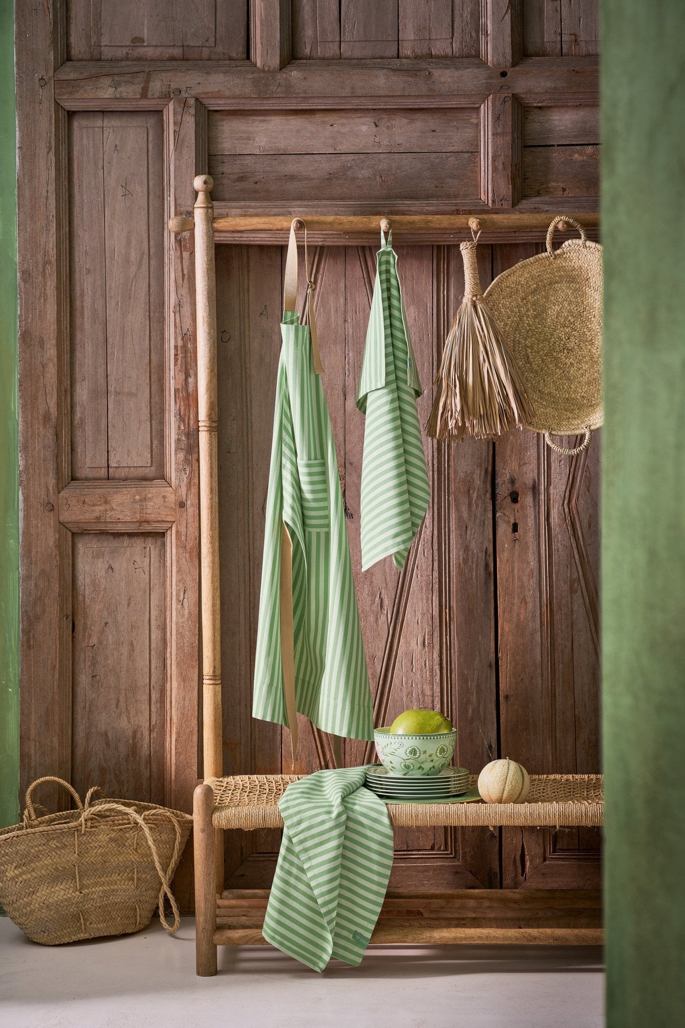 Set 2 servetele 65cm Stripes verde deschis - Eclair.md