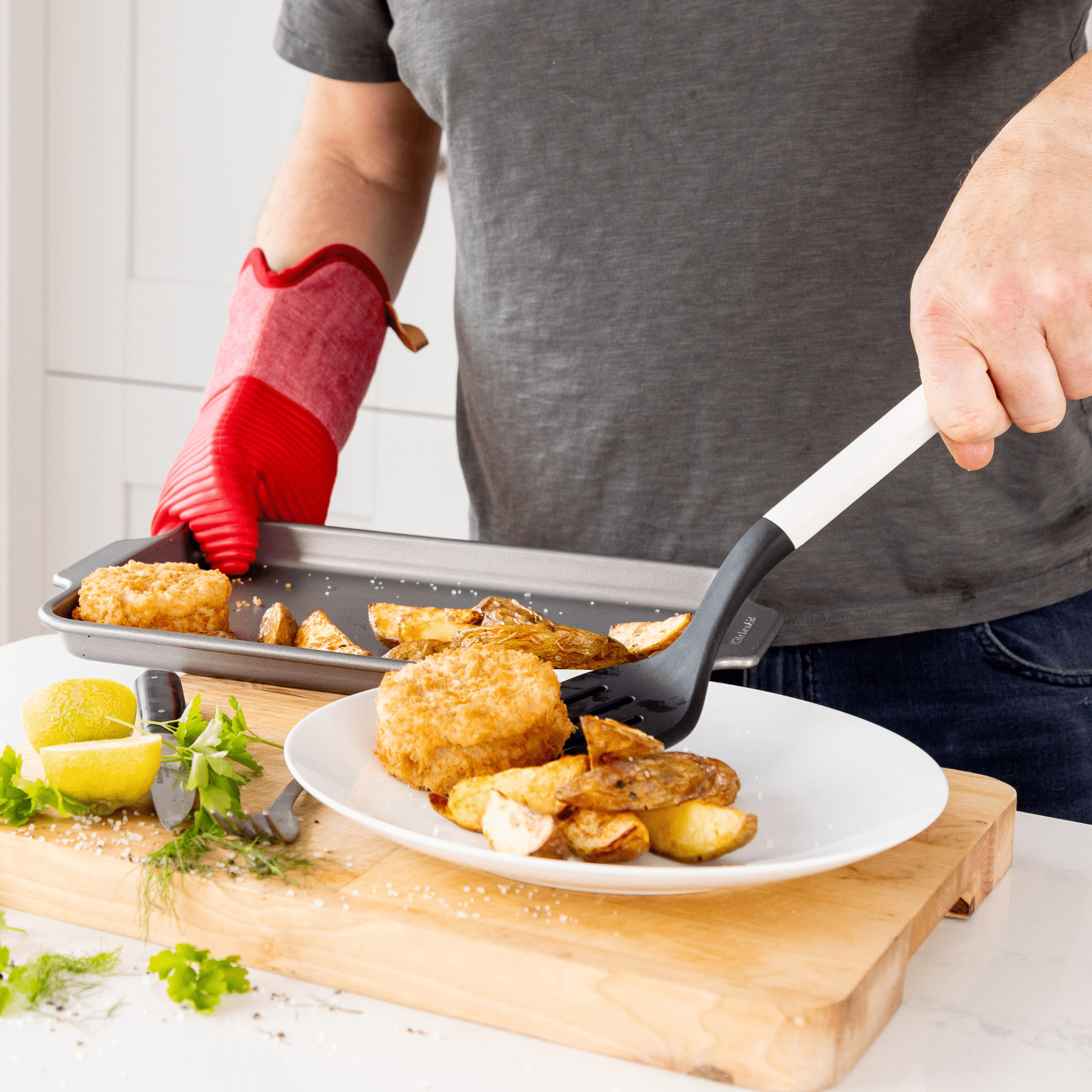 Spatula cu fante alb portelan - Eclair.md