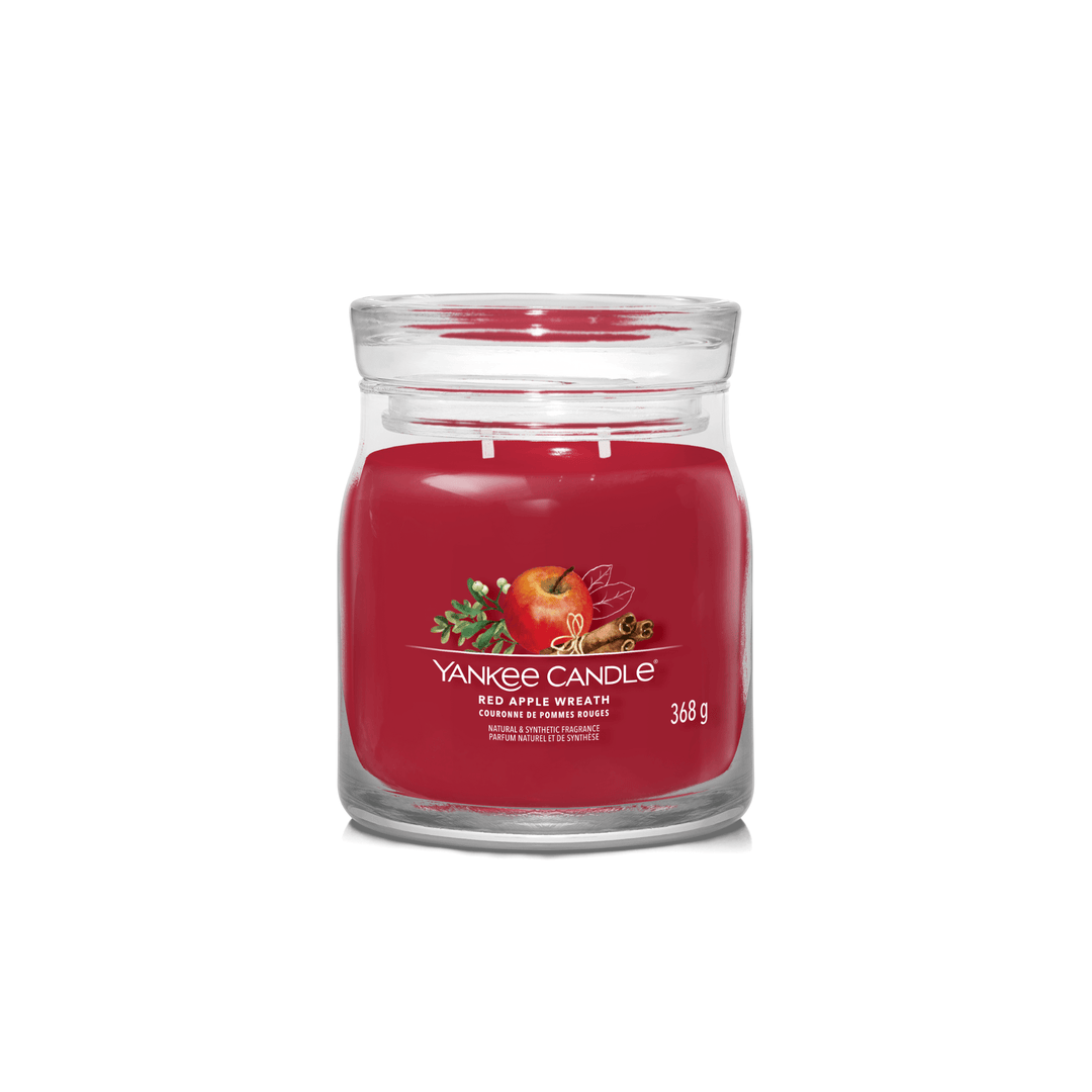 Lumanare parfumata medie Signature Red Apple Wreath - Eclair.md