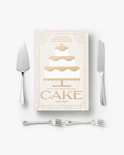 Set de tacâmuri pentru servirea tortului The Essentials The Cake Kit