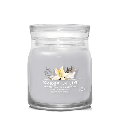 Lumanare parfumata medie Signature Smoked Vanilla & Cashmere - Eclair.md