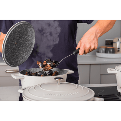 Castron 2.5L Cast Aluminium Cream - Eclair.md