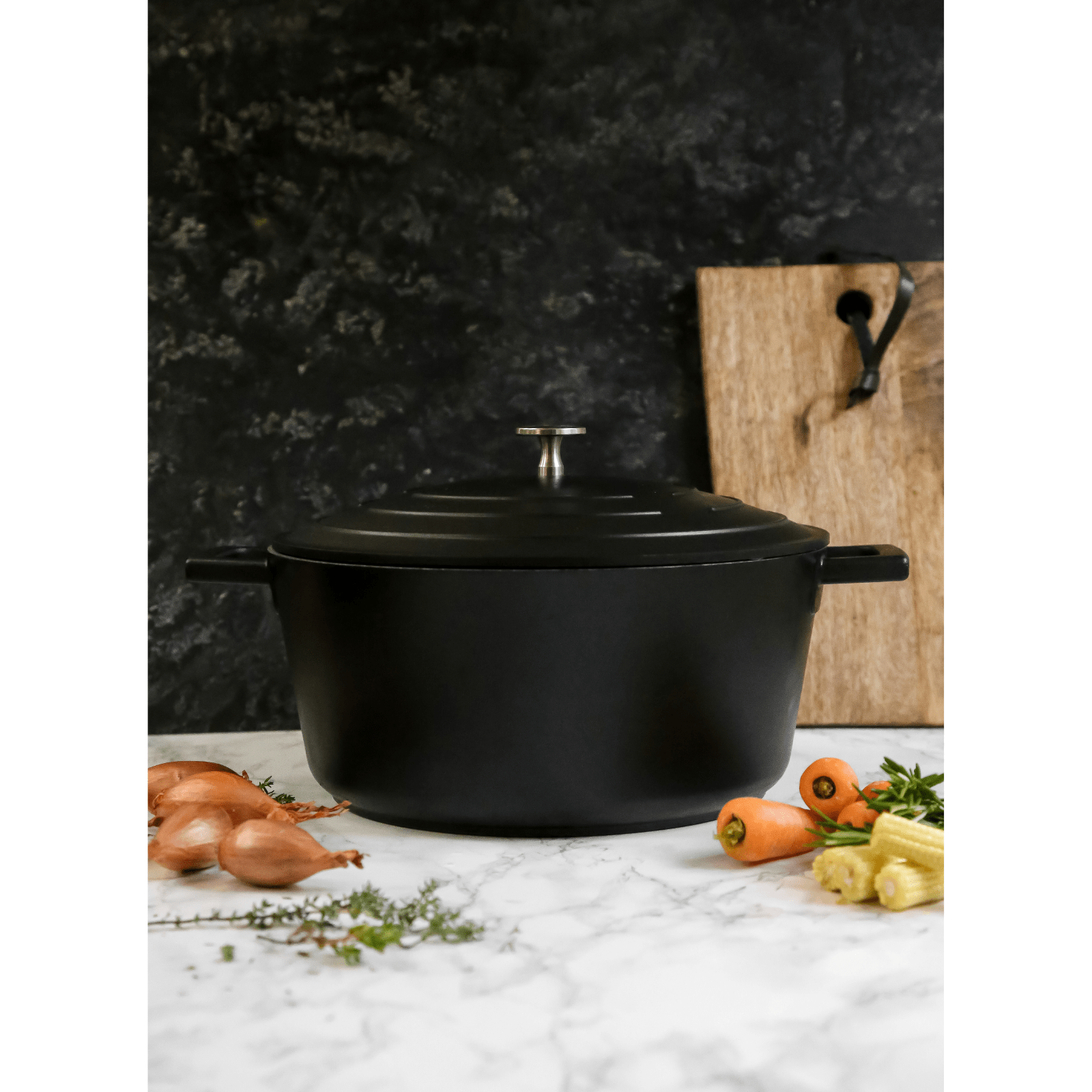 Castron 5L Cast Aluminium Black - Eclair.md