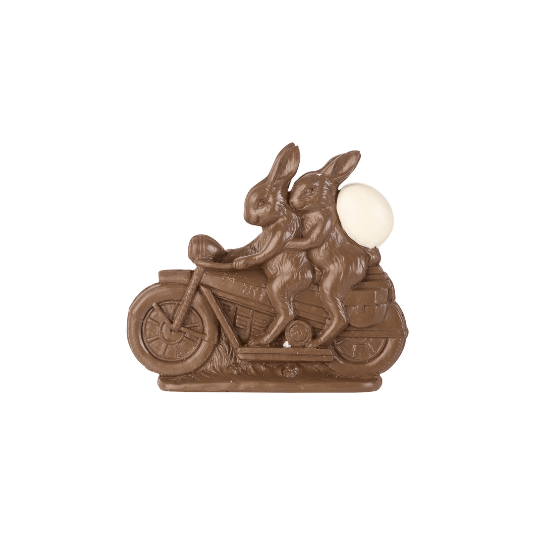 Decoratiune Hare on Bike Chocolate - Eclair.md